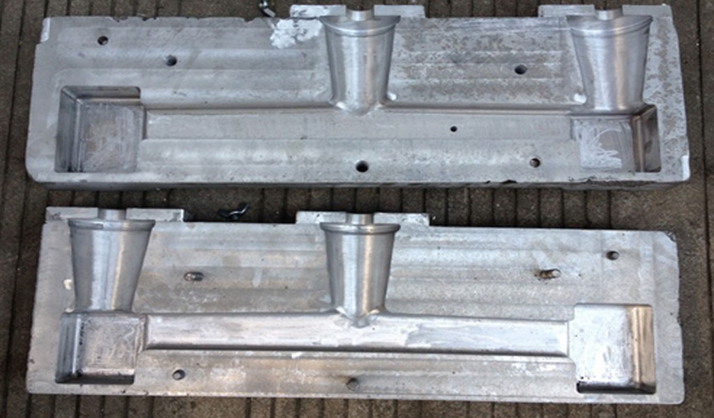 Double Gate Mould